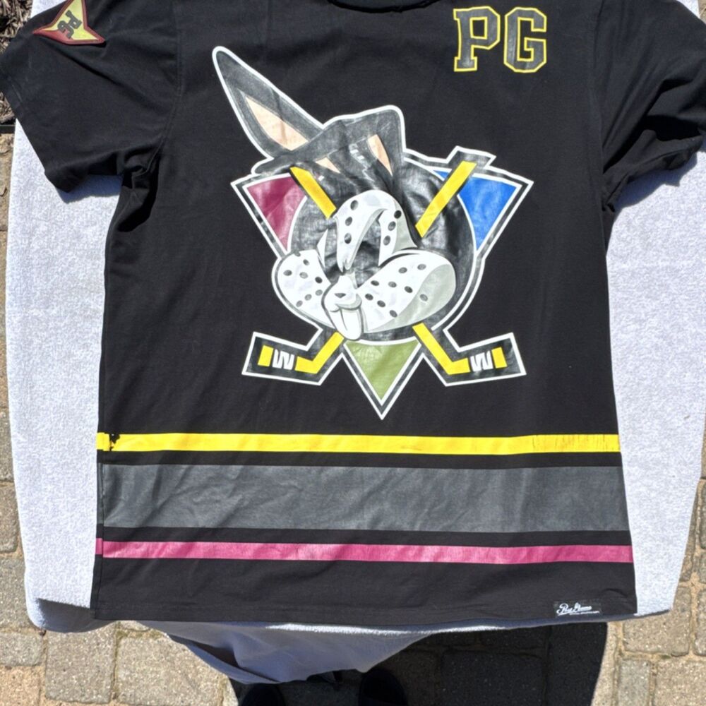 Post Game Mens Size XXL Mighty ducks bunny patch Logo